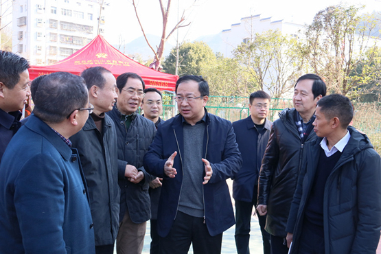我院赴官山镇参加全市文化科技卫生“三下乡”活动