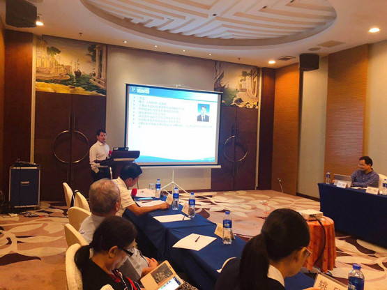 感染肝病科讲座走进中国肝炎防治基金会专家研讨会