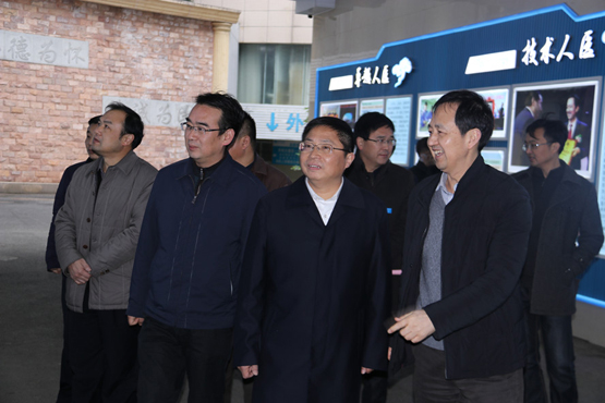 省质监局局长王兴於来我院调研