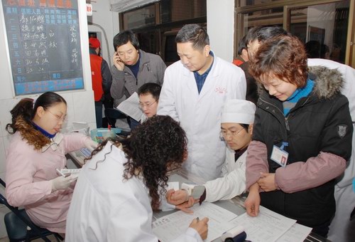 我院职工无偿献血45000毫升