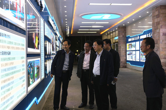 省卫计委副主任姚云充分肯定十堰人医建设发展成绩