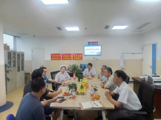 感染肝病科召开刘龙博士赴美欢送会暨科研工作推进会