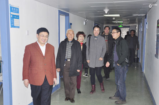 十堰经济开发区人民医院同事“回家”参观